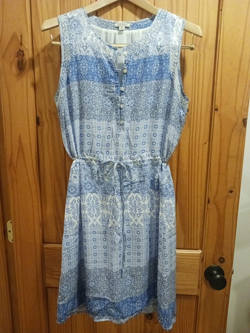Lucky Brand - Blue and White Patterned Sleeveless Midi Dress